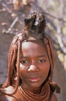 Jeune femme Himba.Epupa Falls .Namibie